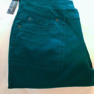 NWT Capris Dark Green Jean